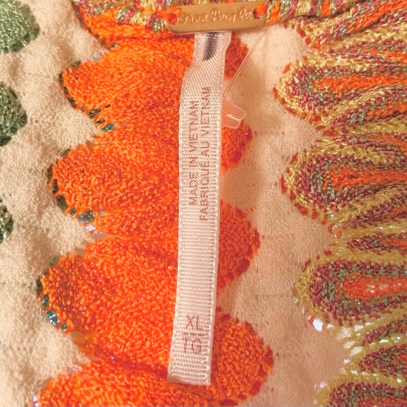 Free People Twist & Shout Long Sleeve Crop Top In Pop Combo NWOT Size XL - Picture 9 of 12